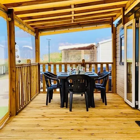 Canet-En-Roussillon Chalet
